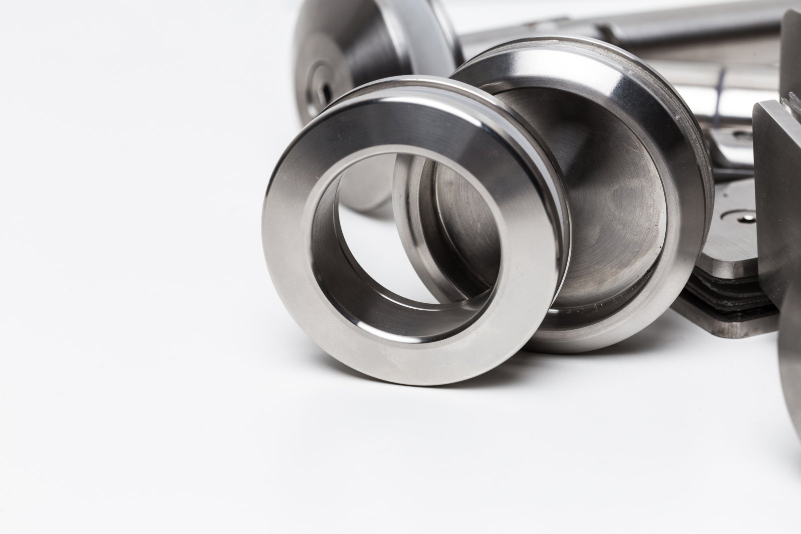 sleek metal components on a white background 2026 09 22 01 56 32 utc
